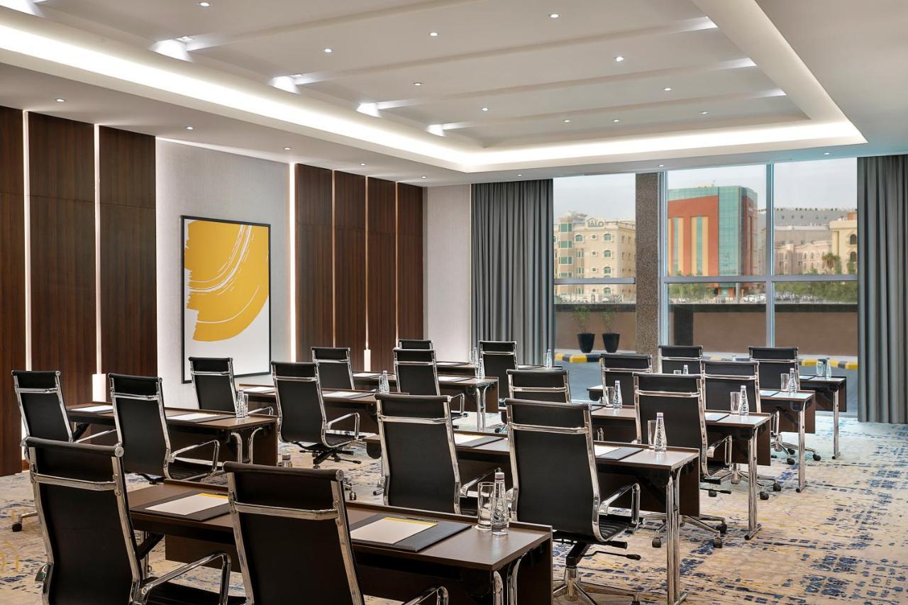 Готель Voco Al Khobar By Ihg Екстер'єр фото Meeting room